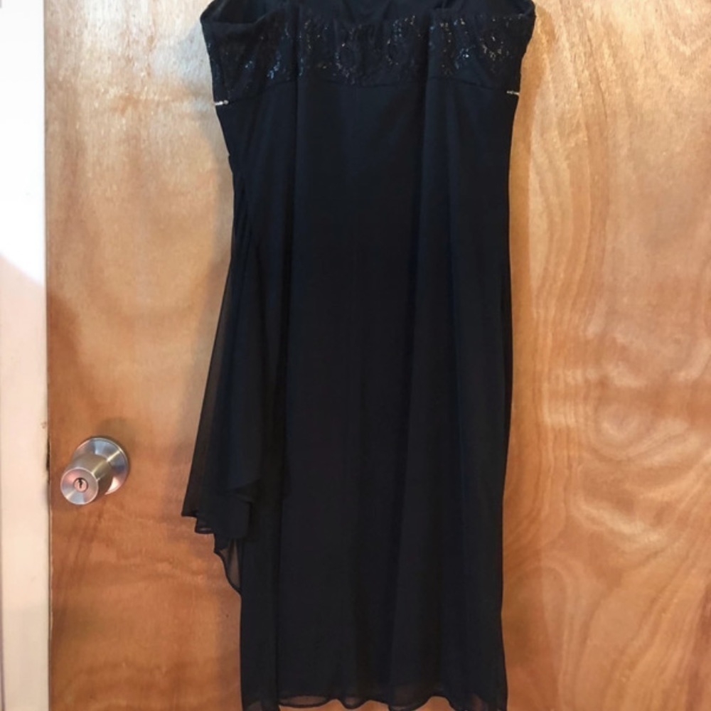 ONYX Nite Black Dress Size 6 - Picture 3 of 3